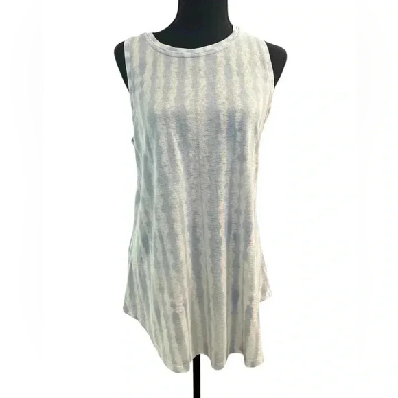 ATHLETA Breezy Tank Top Women's Size Large Cloudy Blue Beach Comber Tie Dye - Picture 2 of 7